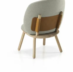 Fauteuil en frêne et tissu beige clair Naïve - Emko