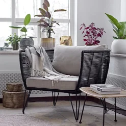 Fauteuil en métal noir outdoor Mundo - Bloomingville