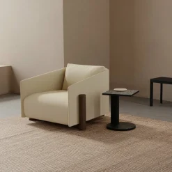 Fauteuil en tissu crème Timber - Kann Design