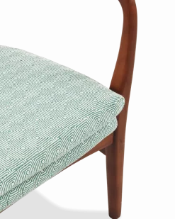 Fauteuil en tissu vert clair et bois de frêne Squared Peggy - Pols Potten