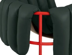 Fauteuil lounge en cuir vert foncé et acier rouge Puffy - Hem