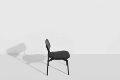 Fauteuil lounge en hêtre noir cuir 71 cm Fromme - Petite Friture