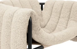 Fauteuil lounge en laine beige et acier noir Puffy - Hem