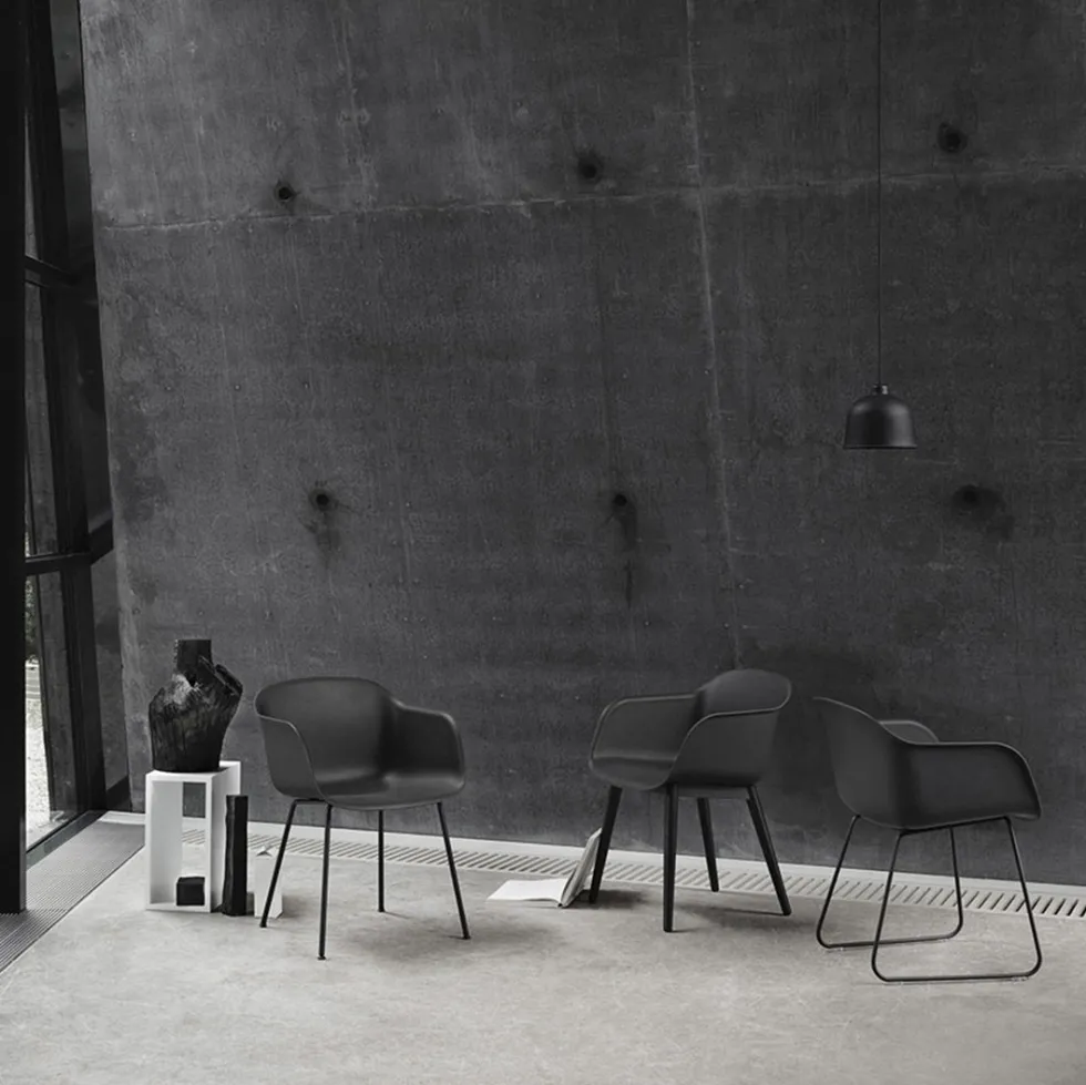 Fauteuil ocre piétement traîneau Fiber - Muuto