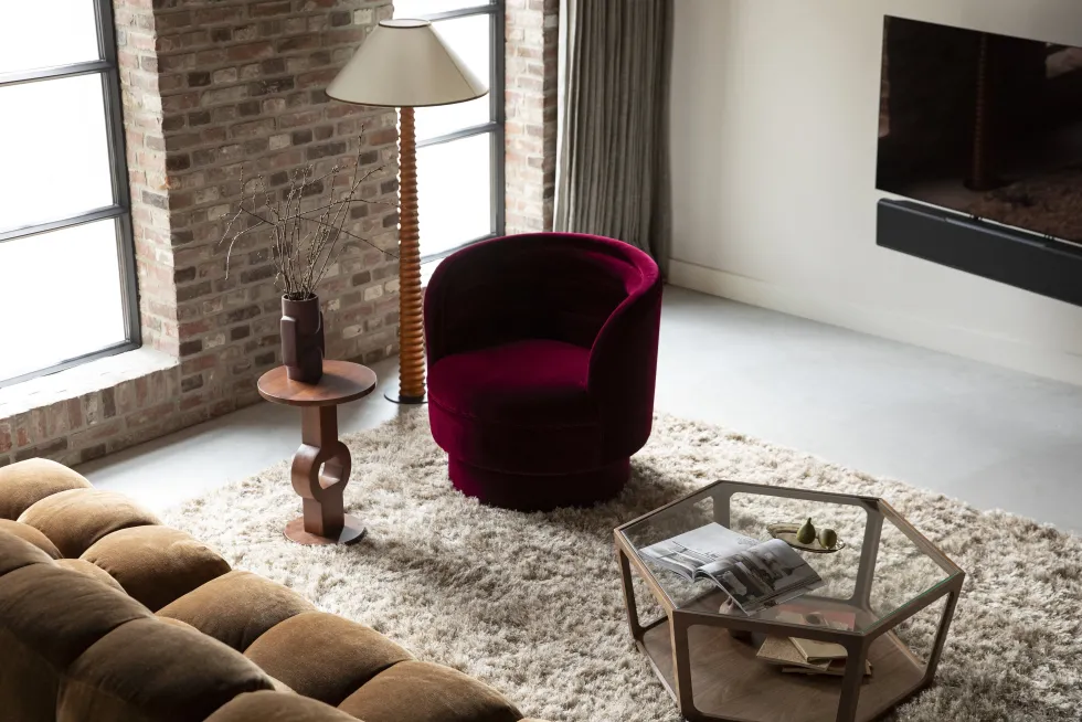 Fauteuil pivotant en velours rouge 77x79x78cm Dorothy - Dutchbone