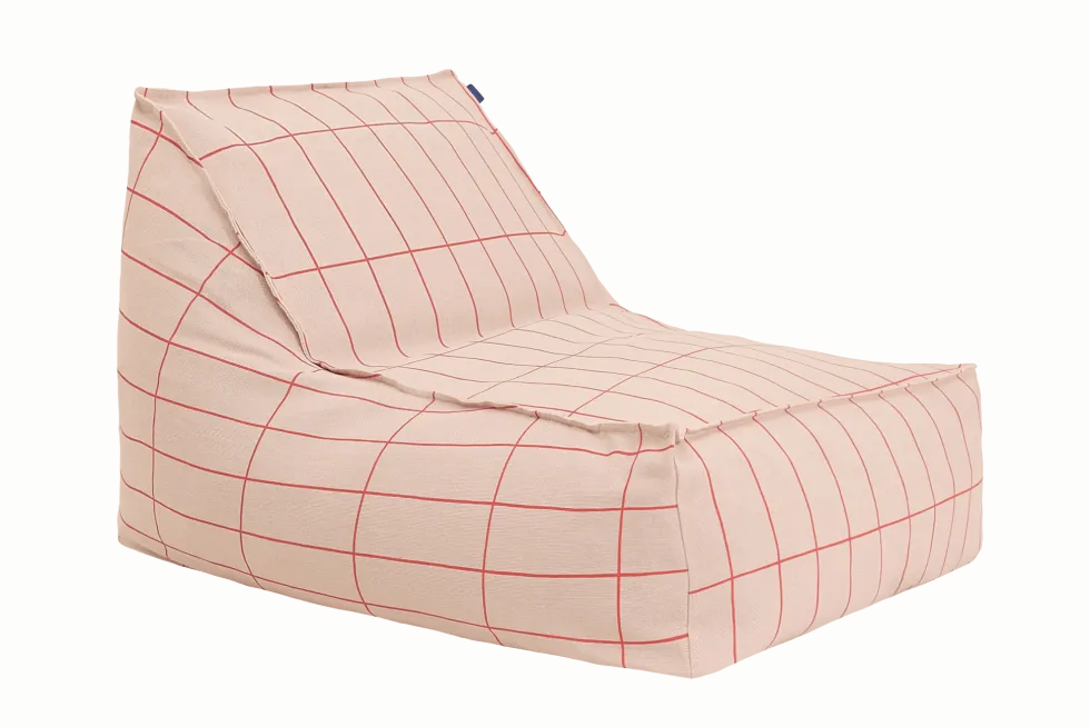 Fauteuil pouf en coton bio à carreaux rose et rouge 70 x 105 x 57 cm Vibes - Nobodinoz