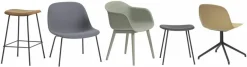 Fauteuil vert pâle piétement en chêne Fiber - Muuto
