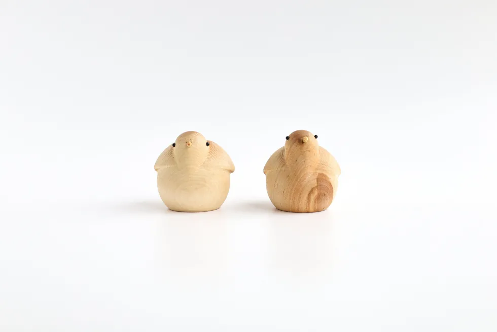 Figurine en bouleau naturel oiseau nicheur I Piccolini - EMKO