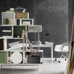 Grande bibliothèque blanche en chêne Stacked - Muuto
