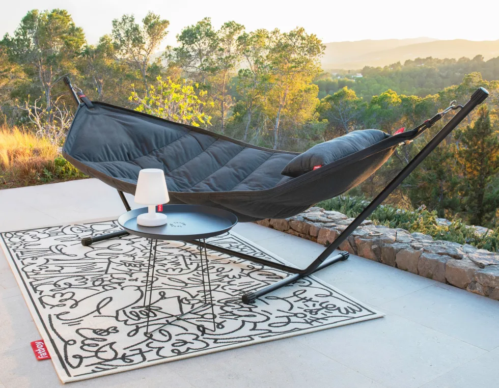 Hamac en acier noir et tissu gris taupe avec coussin 270x138x110cm Headdemock Superb Deluxe - Fatboy