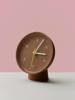 Horloge de table en métal marron 13 cm - HAY