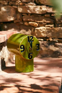 Horloge rétro en céramique olive 17,5cm - HKLIVING