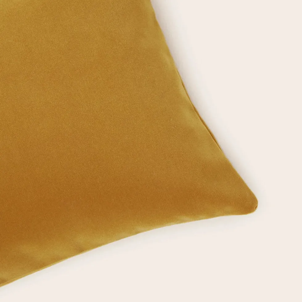 Housse de coussin en velours mat ocre 40x40cm Matia - Madura