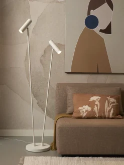 Lampadaire 2 bras en fer blanc 162cm Havana - It's about Romi