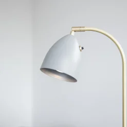 Lampadaire dimmable en laiton et métal gris Deluxe - Belid