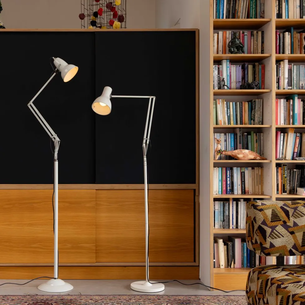 Lampadaire en acier blanc Original 1227 - Anglepoise