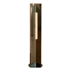 Lampadaire en acier poli effet miroir 120x28x28cm Arrow 120 - Violaine d'Harcourt