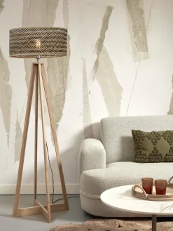 Lampadaire en bambou naturel avec abat-jour en bois noir et naturel 145x50 cm Java - Good & Mojo