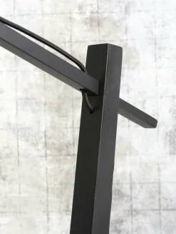 Lampadaire en bambou noir avec abat-jour en bois noir 150x40 cm Iguazu - Good & Mojo