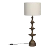 Lampadaire en bois de manguier finition noyer Cath - Dutchbone