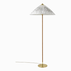 Lampadaire en laiton et tissu Edition Spéciale Garro Modèle 9602 - Gubi