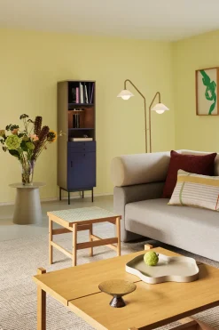 Lampadaire en métal beige Como - Hübsch