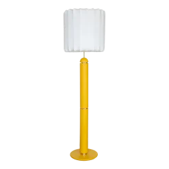 Lampadaire en métal laqué ambre abat-jour canelé Guimauve - Cosin Paris