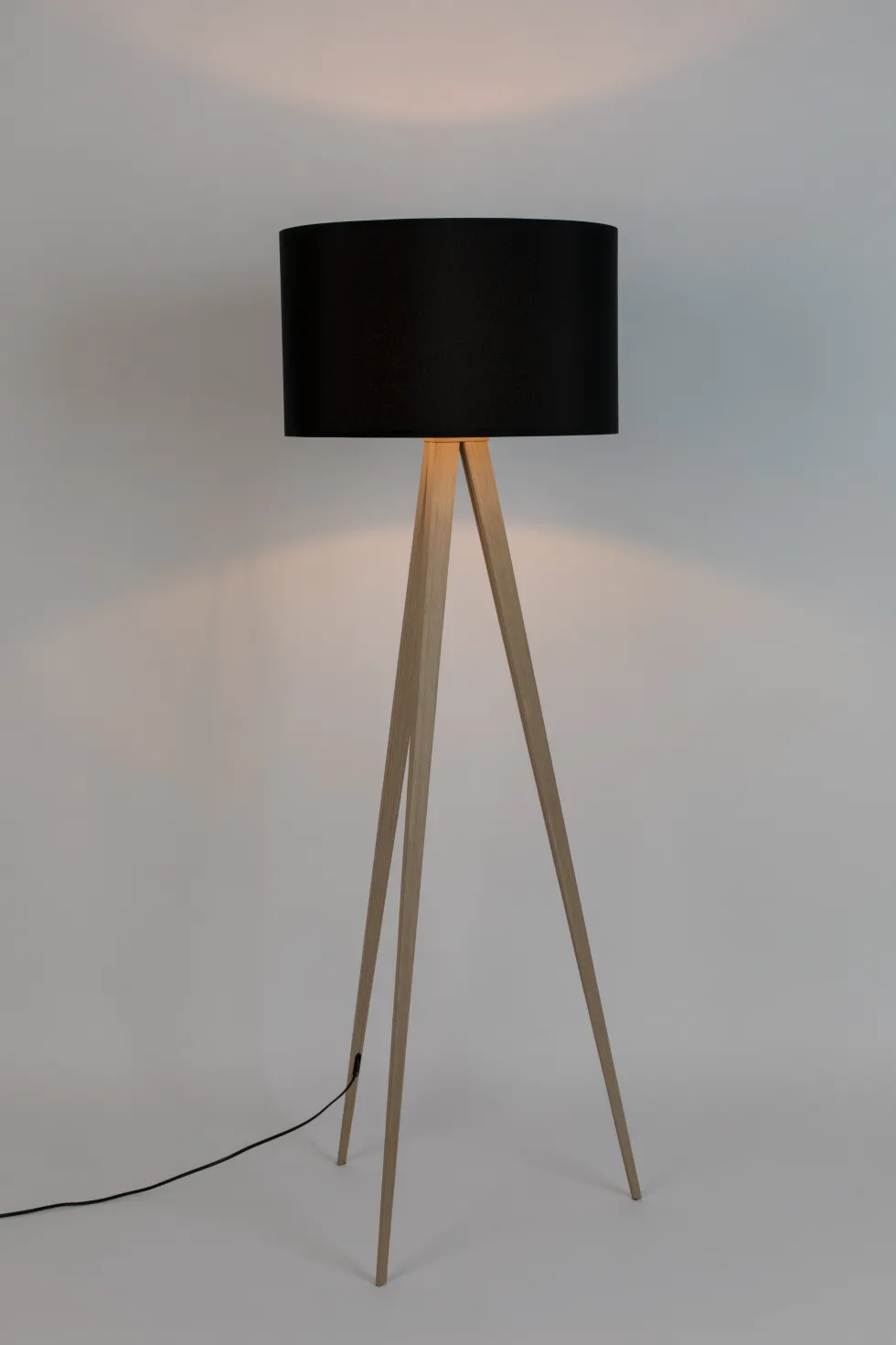 Lampadaire en métal noir et bois 151cm Tripod - Zuiver