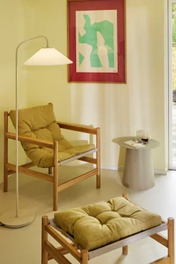 Lampadaire en métal sable Solid - Hübsch