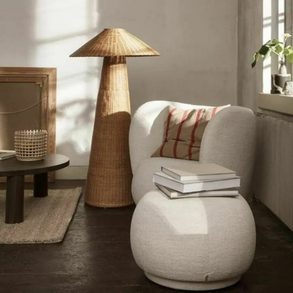 Lampadaire en rotin tressé Dou - Ferm Living