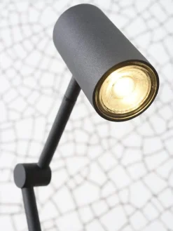 Lampadaire led en fer noir 133cm Montreux - It's about Romi