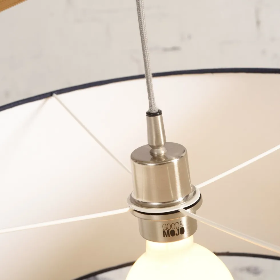 Lampadaire noir en bambou et lin Montblanc - Good & Mojo