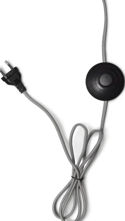 Lampadaire noir en bambou et lin Montblanc - Good & Mojo