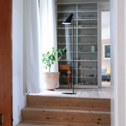 Lampadaire noir mat Cale - Dyberg Larsen