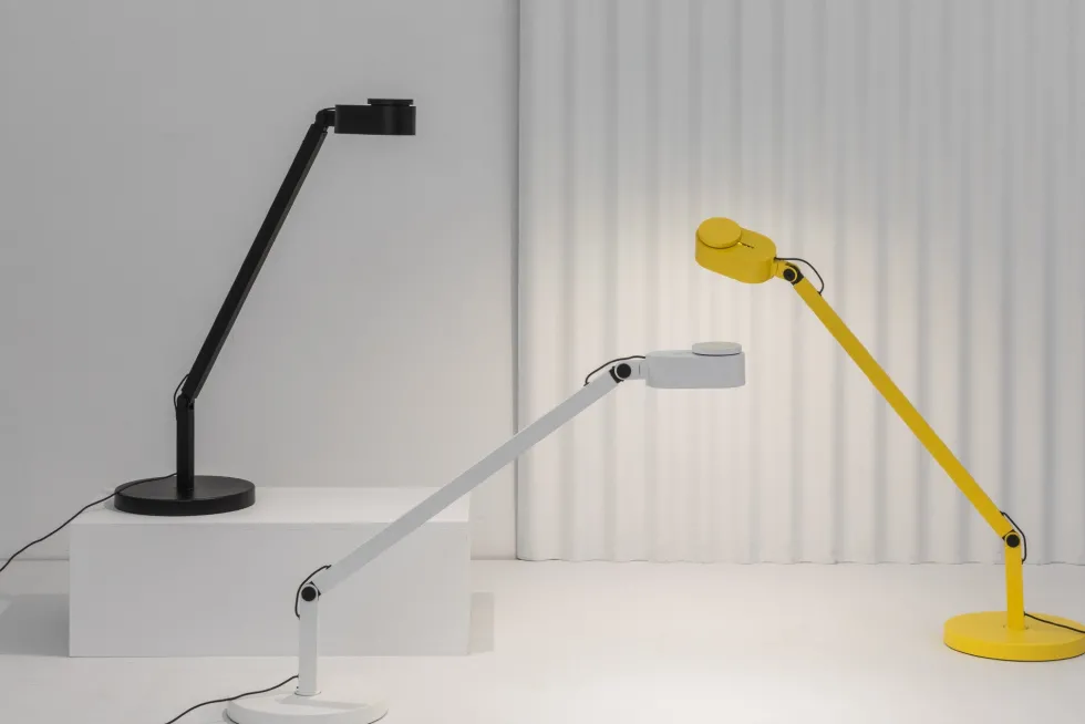 Lampe de bureau en acier jaune 65x86cm Invitante - Faro Barcelona