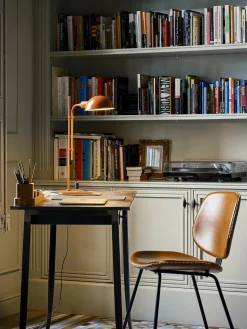 Lampe de bureau en fer terracotta Funiculi S - Marset