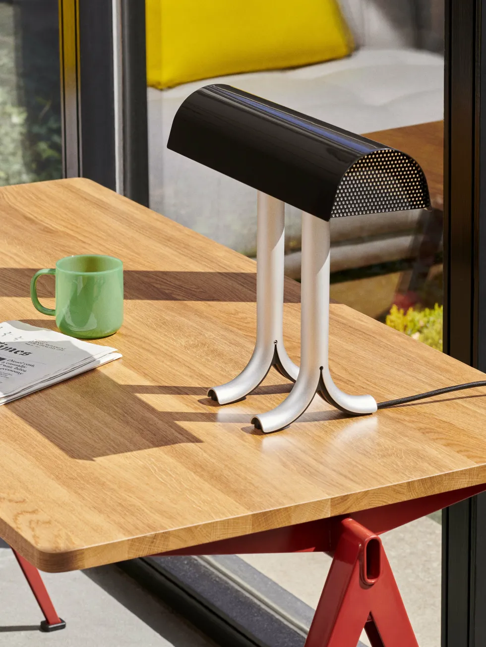 Lampe de table fer noir Anagram - HAY