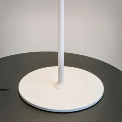 Lampe de table portable en aluminium blanc 12x34,5cm AI Collaboration - Maytoni