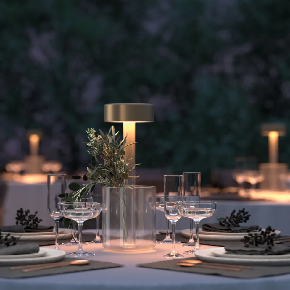 Lampe de table portable en aluminium doré et vase en verre 12x34,8cm AI Collaboration - Maytoni
