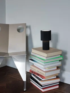 Lampe de table portable en aluminium noir 12,2x22,1cm Iluma - Herstal