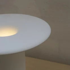 Lampe de table vert en céramique 21 x 20 cm Nais - Pott