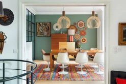 Lampe en bois corail et abat-jour en laine bouclé 68cm Charlotte - Cosin Paris