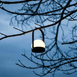 Lampe LED à poser doré Carrie - Audo