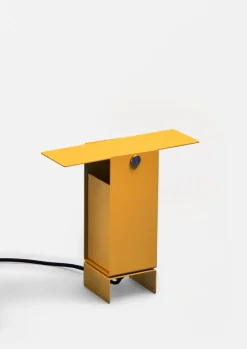 Lampe pivotante en acier jaune 22,5x8cm - Moebe