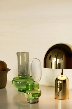 Lampe portable en abs doré 28cm Bell - Tom Dixon