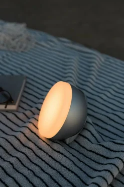 Lampe portable en aluminium gris Sphere adventure - New works