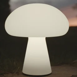 Lampe portable en verre dépoli 24x22 cm Obello - Gubi