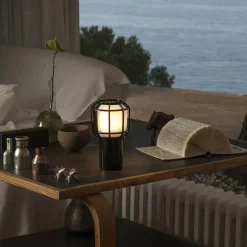 Lampe portable noire Chispa - Marset