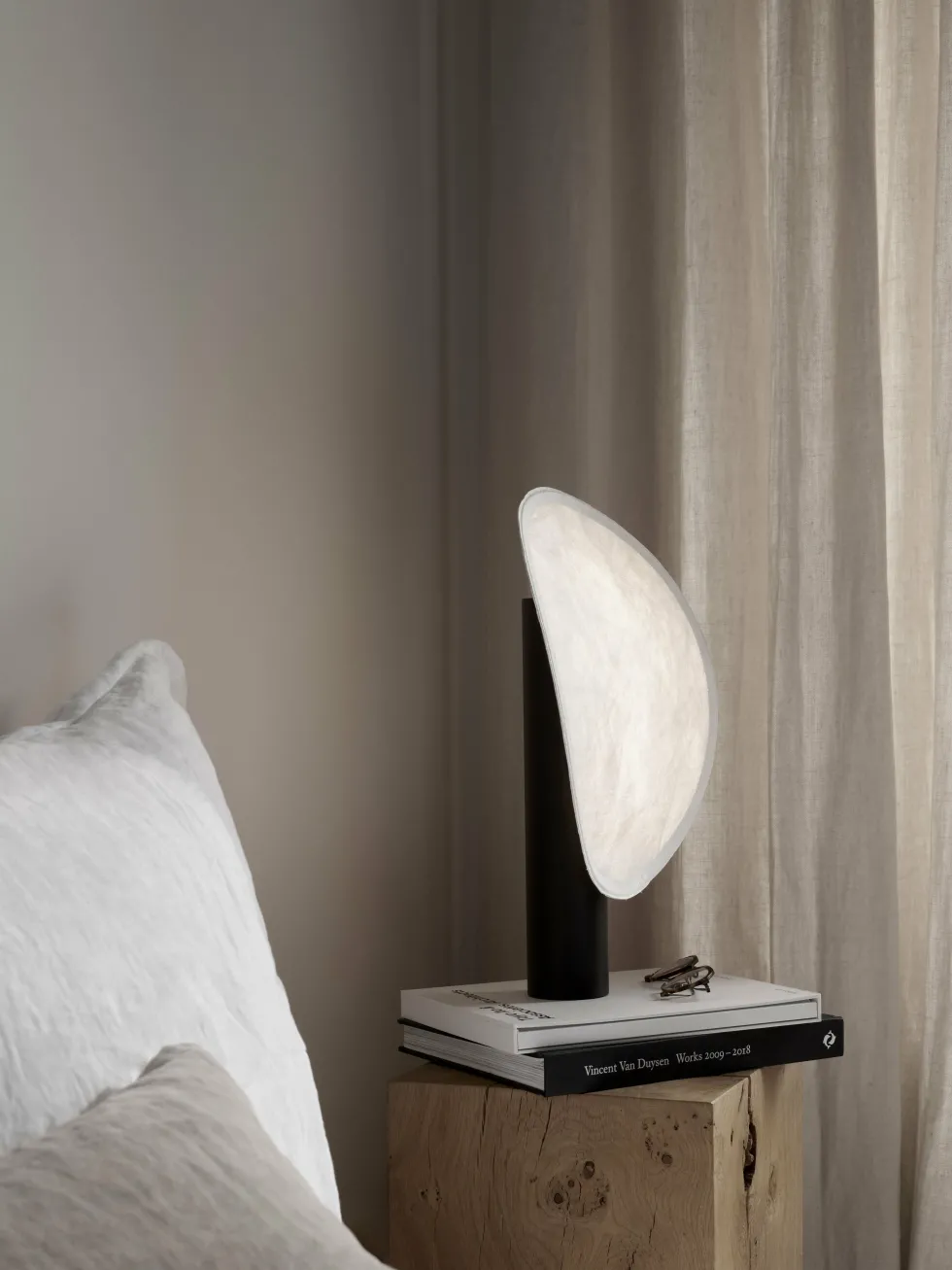 Lampe portable tendue noire 43 cm Tense - New Works