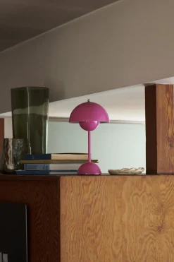 Lampe à poser sans fil tangy pink Flowerpot VP9 - &tradition